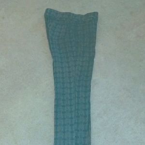 89th + Madison casual size 12p, 72% rayon, 15% polyester, 3% spandex barely used